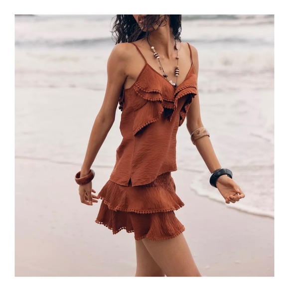 Zara Rust Tiered Ruffle Mini Skort Smocked Waist Crochet Trim Boho Chic - Picture 1 of 9
